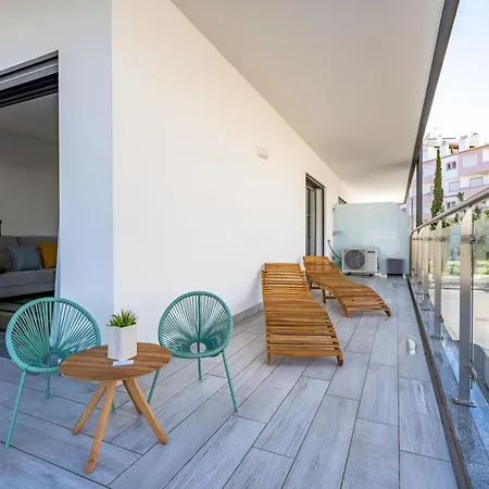 Sun & Pool Da Rocha Апартаменти
