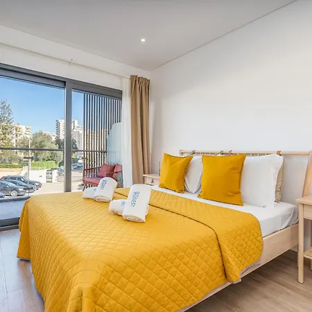 Sun & Pool Da Rocha * ポルティマン