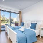 Sun & Pool Da Rocha Apartment Portimao